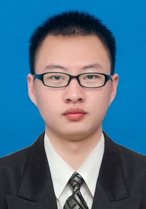 何蕤的个人照片