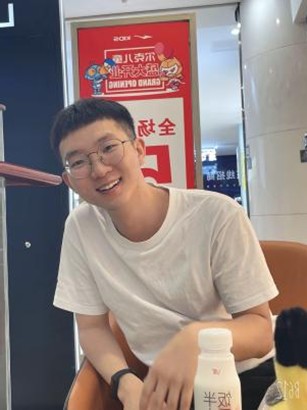 胡永城的个人照片